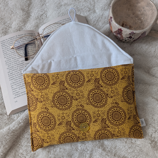 Pochette Lucie - Livre de poche